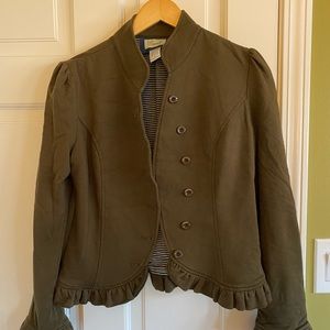 Cropped army green ruffled jacket